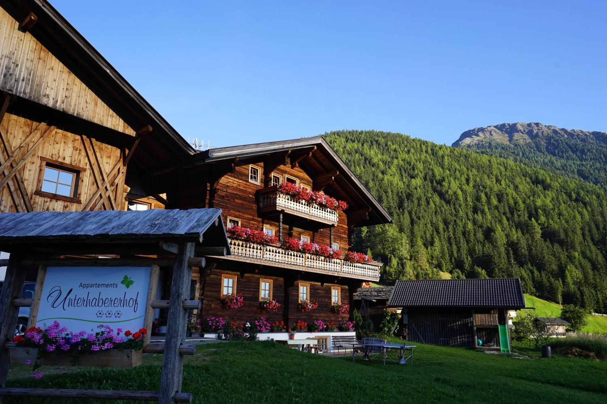 Appartamento Unterhabererhof Santa Maddalena in Val Casies Esterno foto